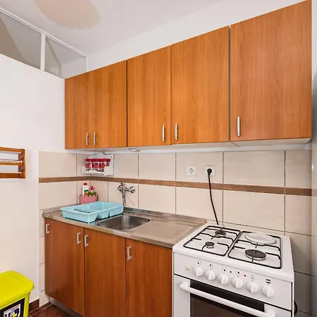 House Franica 아파트