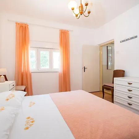 Апартаменты House Franica Задар